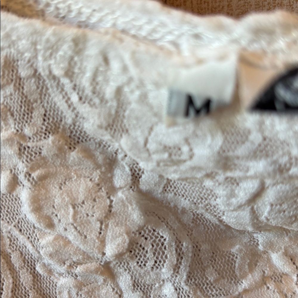 FINAL MARKDOWN U S Boys Elegant White stretch Lace junior Top medium - Picture 4 of 4